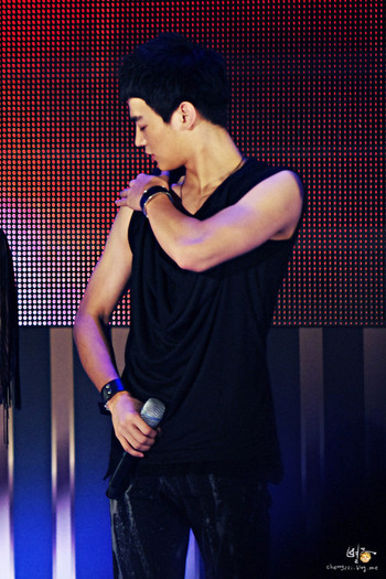 tumblr_l78oaajcZX1qaxukqo1_500 - Choi Minho