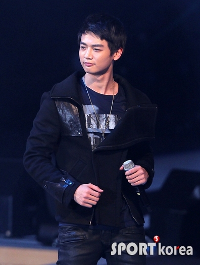 tumblr_lc6v8y4naF1qaxukqo1_500 - Choi Minho