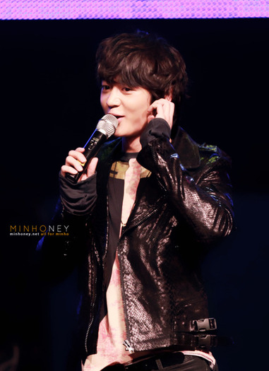 tumblr_lgymd2h4Dg1qaxukqo1_500 - Choi Minho