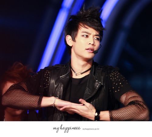 tumblr_le94ftmOTU1qaxukqo1_500 - Choi Minho