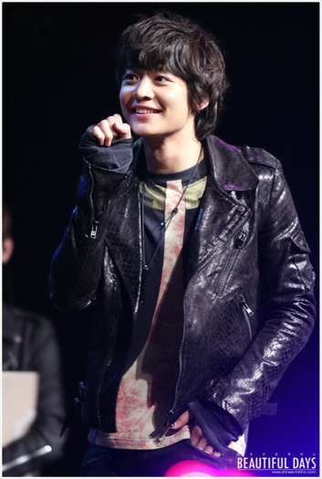 tumblr_lh0wot4qya1qaxukqo1_500 - Choi Minho
