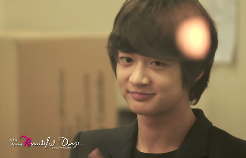 tumblr_lh4s833SXO1qaxukqo1_500 - Choi Minho