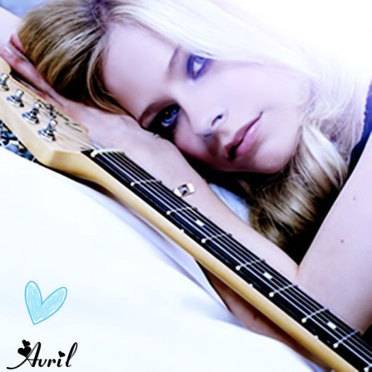  - Avril Lavigne Glittery