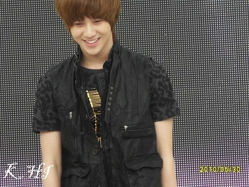 tumblr_l36yotTmrA1qa4rk1o1_500 - Lee Taemin