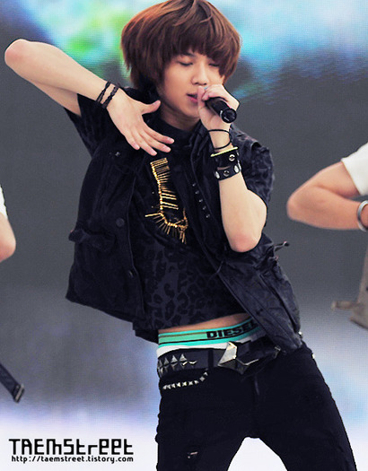 tumblr_l38q3m5AZl1qa4rk1o1_500 - Lee Taemin