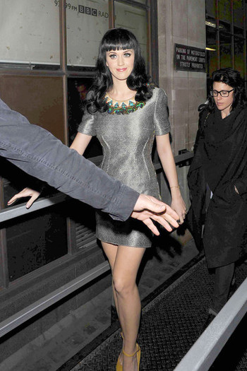 Katy+Perry+Katy+Perry+Radio+One+Studios+_nD02HUGCVyl - katy perry amuzanta