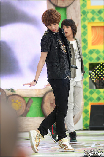 tumblr_l3aotpetnd1qa4rk1o1_500 - Taeminieee