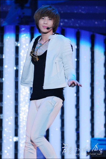 tumblr_l3ca336jw71qa4rk1o1_500 - Taeminieee