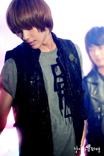 tumblr_l3caruBzVW1qa4rk1o1_500 - Taeminieee