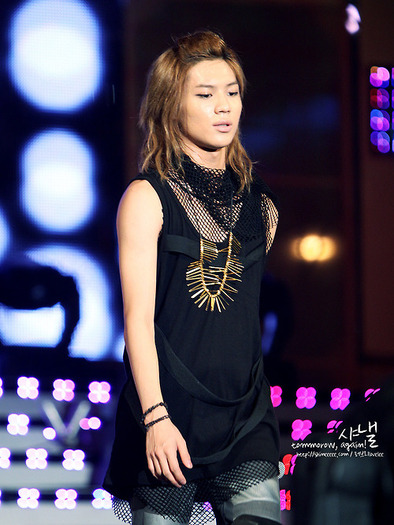 tumblr_l6hhvsDT5D1qa4rk1o1_500 - Taeminieee