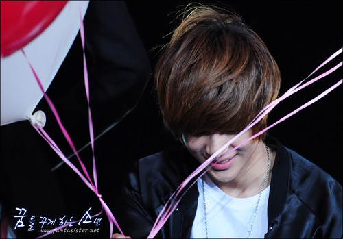 tumblr_l1ebxiTpHn1qa4rk1o1_500 - Taeminieee