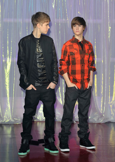 Justin+Bieber+Justin+Bieber+Unveils+Waxwork+mxRd4uqy8MSl