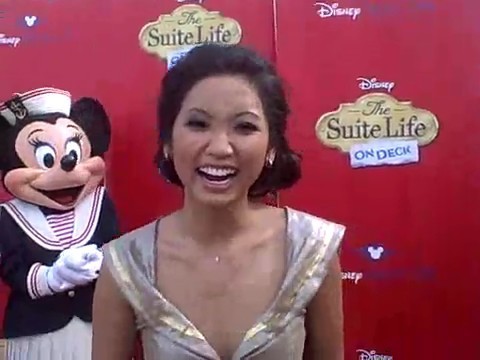 21196952_CNCFTLYUU - Brenda Song At The Suite Life On Deck Premiere