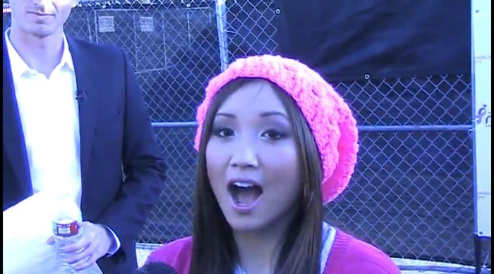 21100778_ZUHOYFENU - Brenda Song Pinky