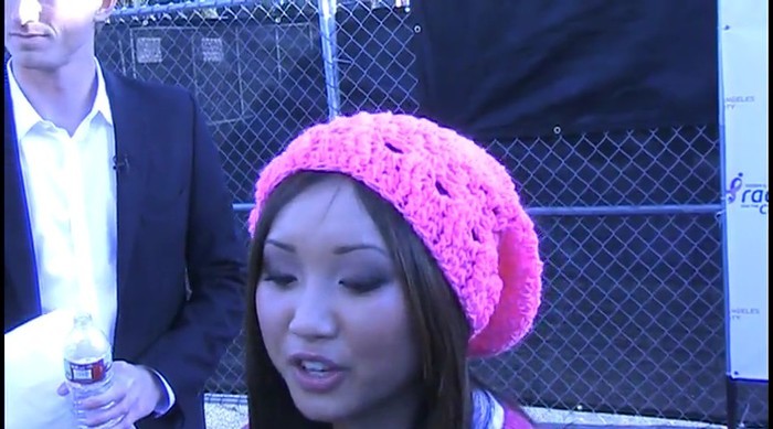 21100782_ACOUCJCQH - Brenda Song Pinky