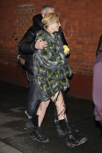 Kesha+Ke+ha+Leaves+O2+Arena+XBRjL5uJxKKl