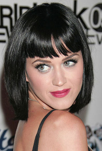 Beautiful-Short-Bob-Hairstyles-of-Katy-Perry-01[1]