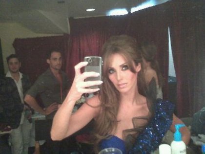180048_130728910329260_100001764551556_199159_466015_n - Anahi Baby Blue