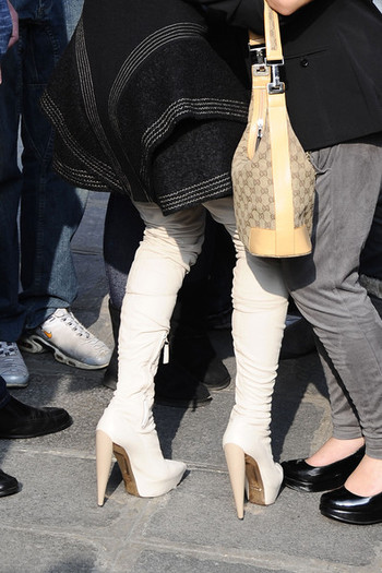 Nicole+Scherzinger+Nicole+Scherzinger+Leaves+tLX0Oxa3-HZl - Nicole Scherzinger