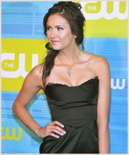 yr - Nina Dobrev