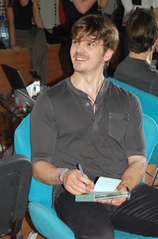 196568_133749313363576_100001855248136_223055_4001922_n - 0000xMihai Petre