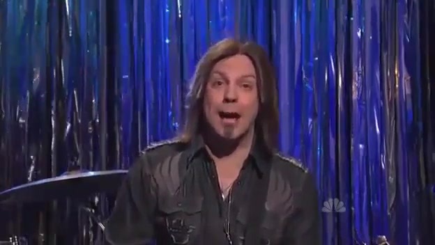 Miley Cyrus  as Justin Bieber  SNL 0486 - 0-0 Miley Cyrus as Justin Bieber  SNL