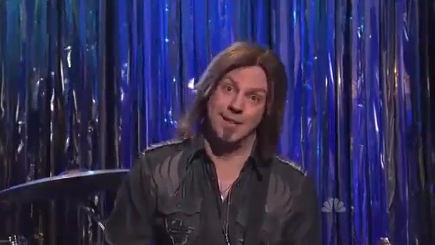 Miley Cyrus  as Justin Bieber  SNL 0488 - 0-0 Miley Cyrus as Justin Bieber  SNL