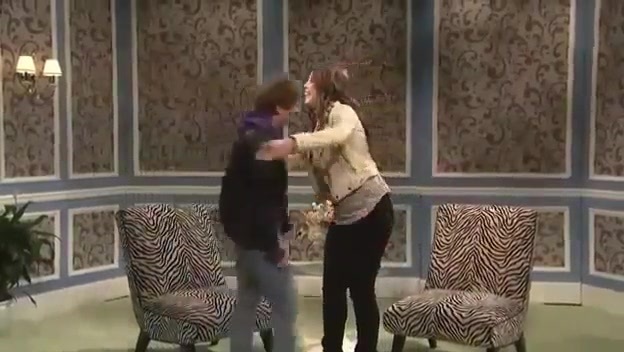 Miley Cyrus  as Justin Bieber  SNL 0577 - 0-0 Miley Cyrus as Justin Bieber  SNL
