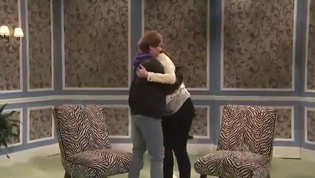 Miley Cyrus  as Justin Bieber  SNL 0582 - 0-0 Miley Cyrus as Justin Bieber  SNL