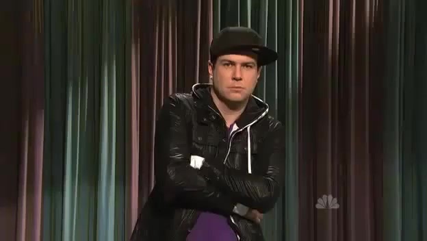 Miley Cyrus  as Justin Bieber  SNL 0779