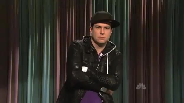 Miley Cyrus  as Justin Bieber  SNL 0780