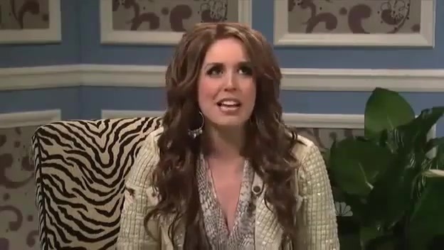 Miley Cyrus  as Justin Bieber  SNL 1005 - 0-0 Miley Cyrus as Justin Bieber  SNL