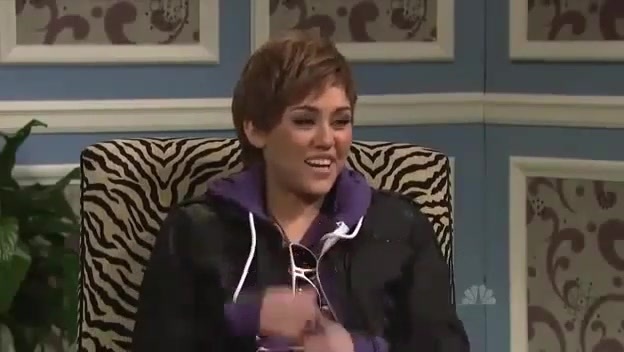 Miley Cyrus  as Justin Bieber  SNL 0848 - 0-0 Miley Cyrus as Justin Bieber  SNL