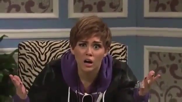 Miley Cyrus  as Justin Bieber  SNL 0943