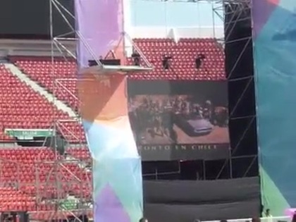 Miley Cyrus en Chile 2011 - Video Promocional 061