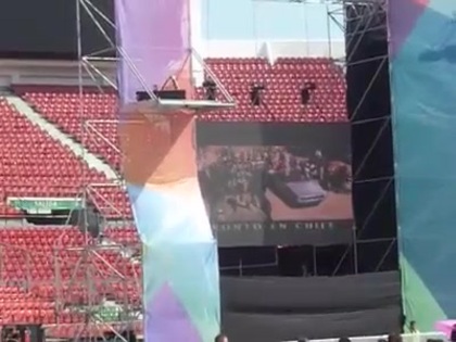 Miley Cyrus en Chile 2011 - Video Promocional 062