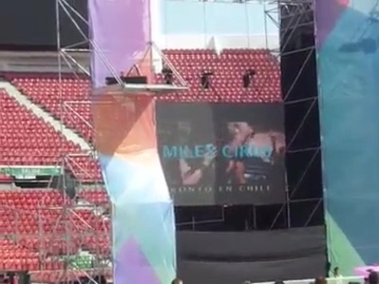 Miley Cyrus en Chile 2011 - Video Promocional 070