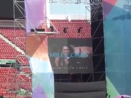 Miley Cyrus en Chile 2011 - Video Promocional 099