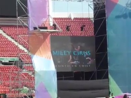 Miley Cyrus en Chile 2011 - Video Promocional 104
