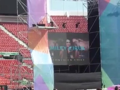 Miley Cyrus en Chile 2011 - Video Promocional 108