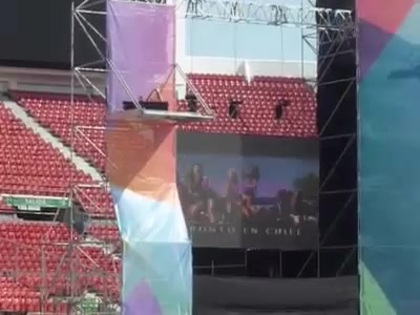 Miley Cyrus en Chile 2011 - Video Promocional 137