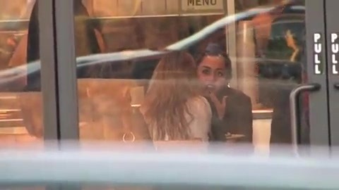 Miley Cyrus Screams At Paparazzi For Bumping Into Her Mom! 061