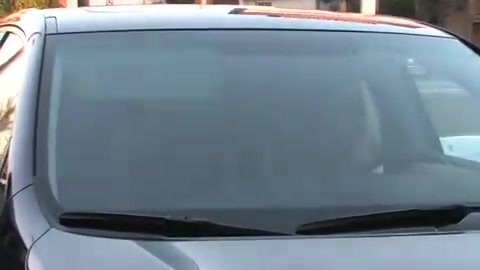 Miley Cyrus Screams At Paparazzi For Bumping Into Her Mom! 278
