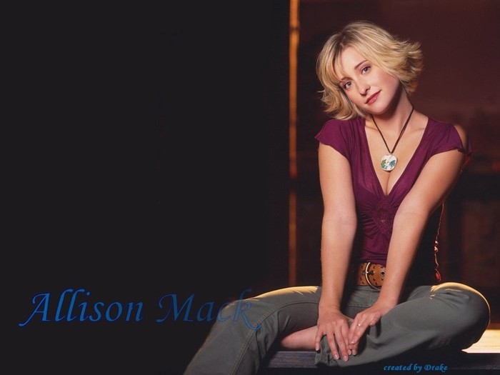 Allison Mack (7)