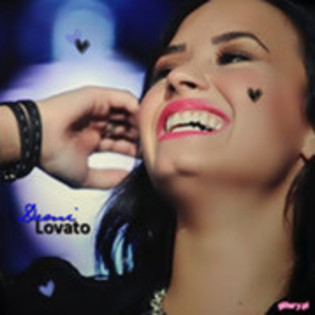 33420805_SZMQCEPFR - Demi Lovato