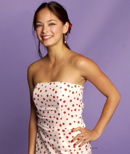 Kristin Kreuk (7)