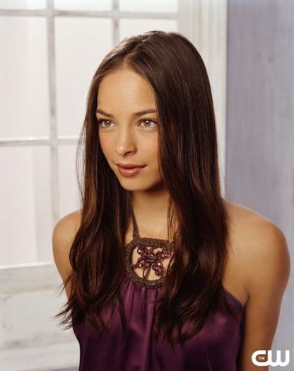 Kristin Kreuk (3)