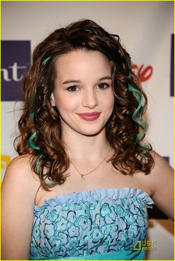 kay-panabaker-stellar-night-02