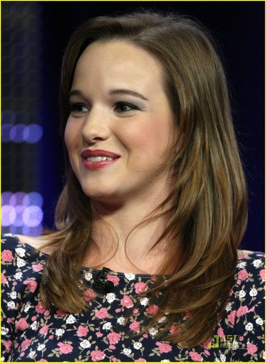 No-Ordinary-Sunday-kay-panabaker-14919678-895-1222 - poze Kay Panabaker