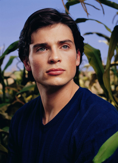 Tom Welling (16)